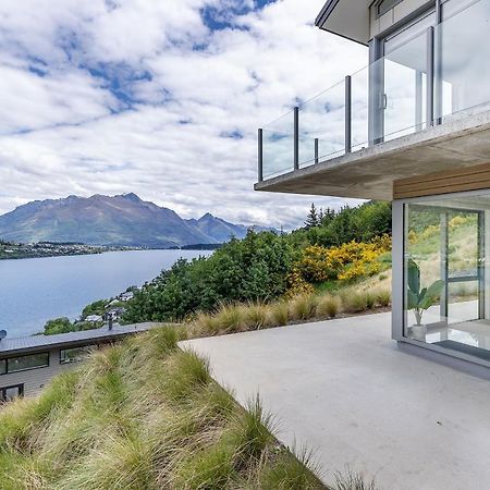 Executive Living In Bluewater Apartamento Queenstown Exterior foto